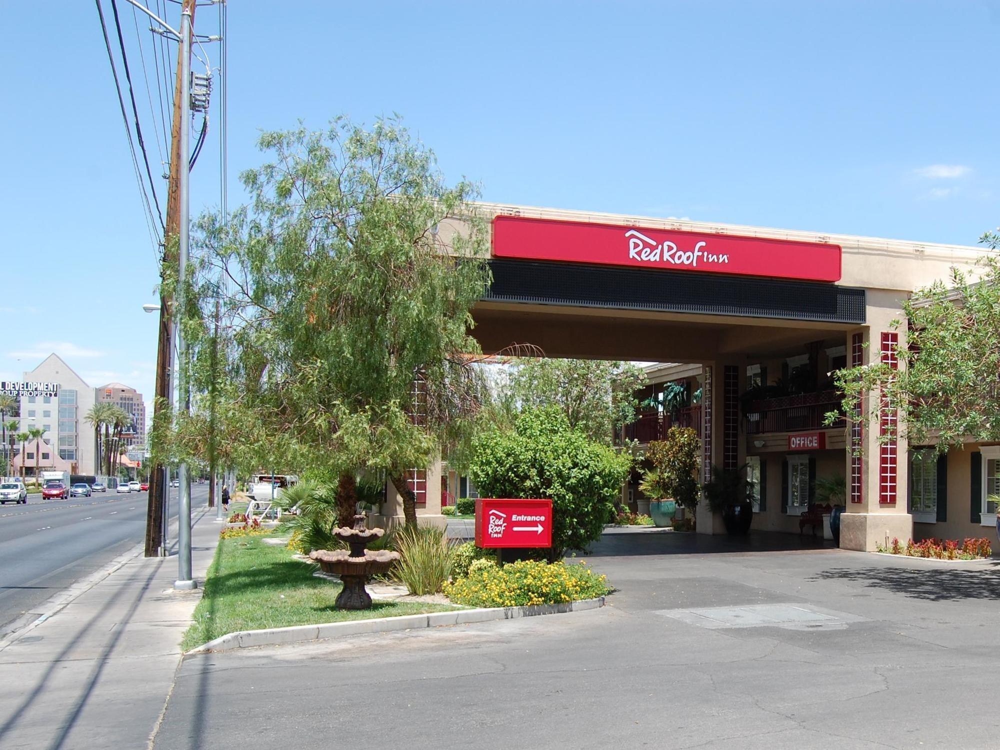 Red Roof Inn Las Vegas Exterior photo