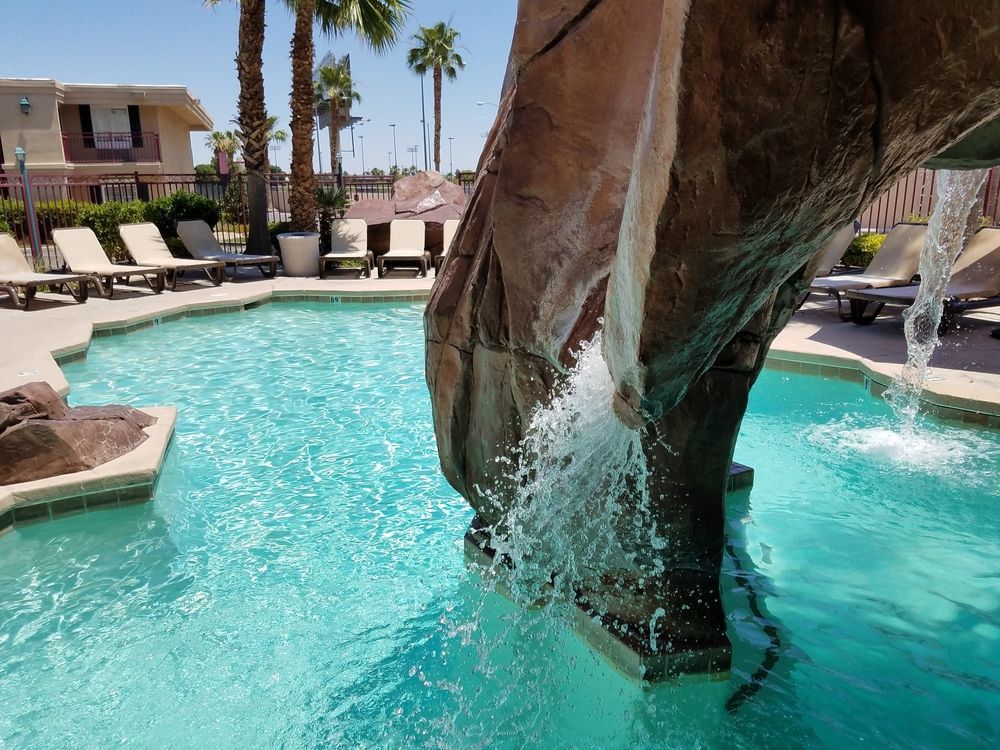 Red Roof Inn Las Vegas Exterior photo