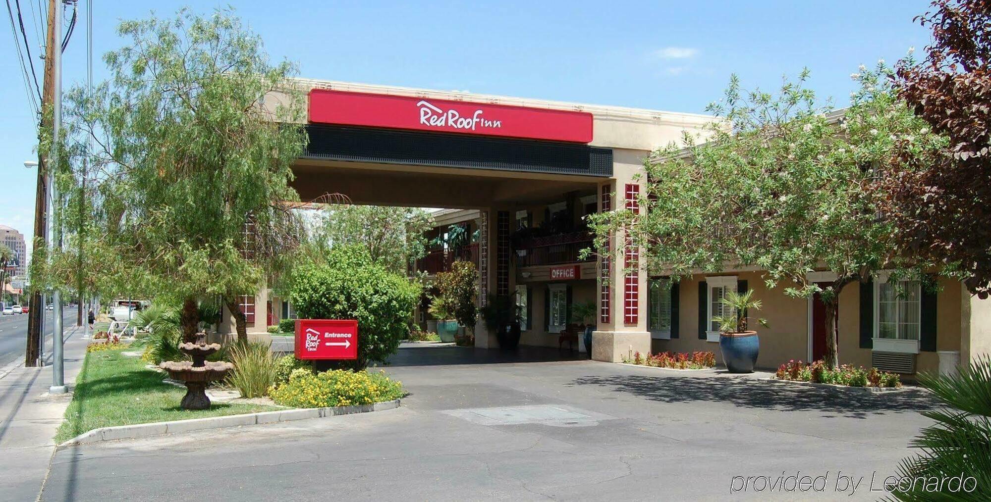 Red Roof Inn Las Vegas Exterior photo